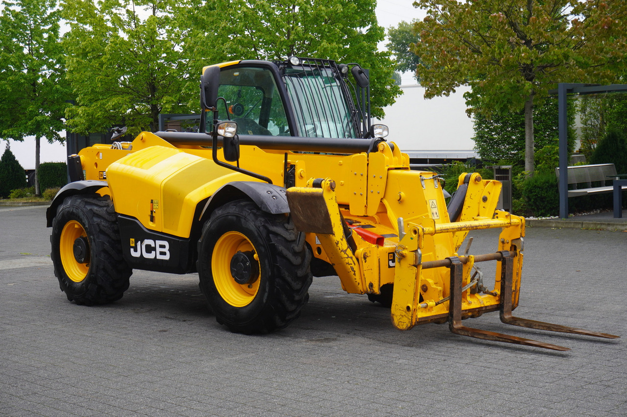 JCB 535-125 / 1500 MTH! / reach 12.5 m / 2021 / 3.5 t - Teleskopický kolesový nakladač: obrázok 5 JCB 535-125 / 1500 MTH! / reach 12.5 m / 2021 / 3.5 t - Teleskopický kolesový nakladač: obrázok 5