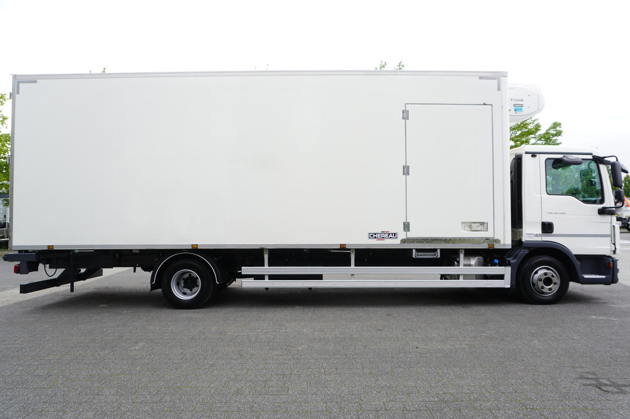 Chladirenské nákladné vozidlo MAN TGL 12.190 / CHEREAU Refrigerator 18 PAL multitemperature / Thermoking T-1200R / 100,000 km: obrázok 8 Chladirenské nákladné vozidlo MAN TGL 12.190 / CHEREAU Refrigerator 18 PAL multitemperature / Thermoking T-1200R / 100,000 km: obrázok 8