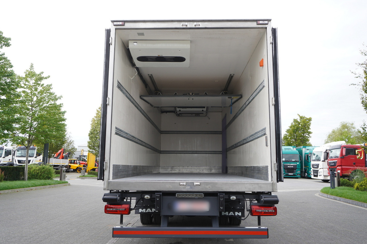 Chladirenské nákladné vozidlo MAN TGL 12.190 / CHEREAU Refrigerator 18 PAL multitemperature / Thermoking T-1200R / 100,000 km: obrázok 6 Chladirenské nákladné vozidlo MAN TGL 12.190 / CHEREAU Refrigerator 18 PAL multitemperature / Thermoking T-1200R / 100,000 km: obrázok 6