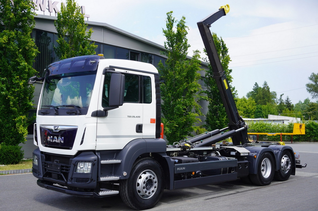 MAN TGS 26.430 E6 6x2 / HIAB Multilift hooklift - Hákový nosič kontajnerov: obrázok 2 MAN TGS 26.430 E6 6x2 / HIAB Multilift hooklift - Hákový nosič kontajnerov: obrázok 2