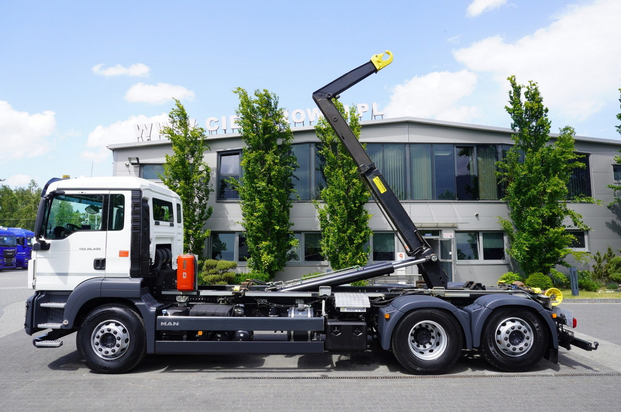 MAN TGS 26.430 E6 6x2 / HIAB Multilift hooklift - Hákový nosič kontajnerov: obrázok 3 MAN TGS 26.430 E6 6x2 / HIAB Multilift hooklift - Hákový nosič kontajnerov: obrázok 3