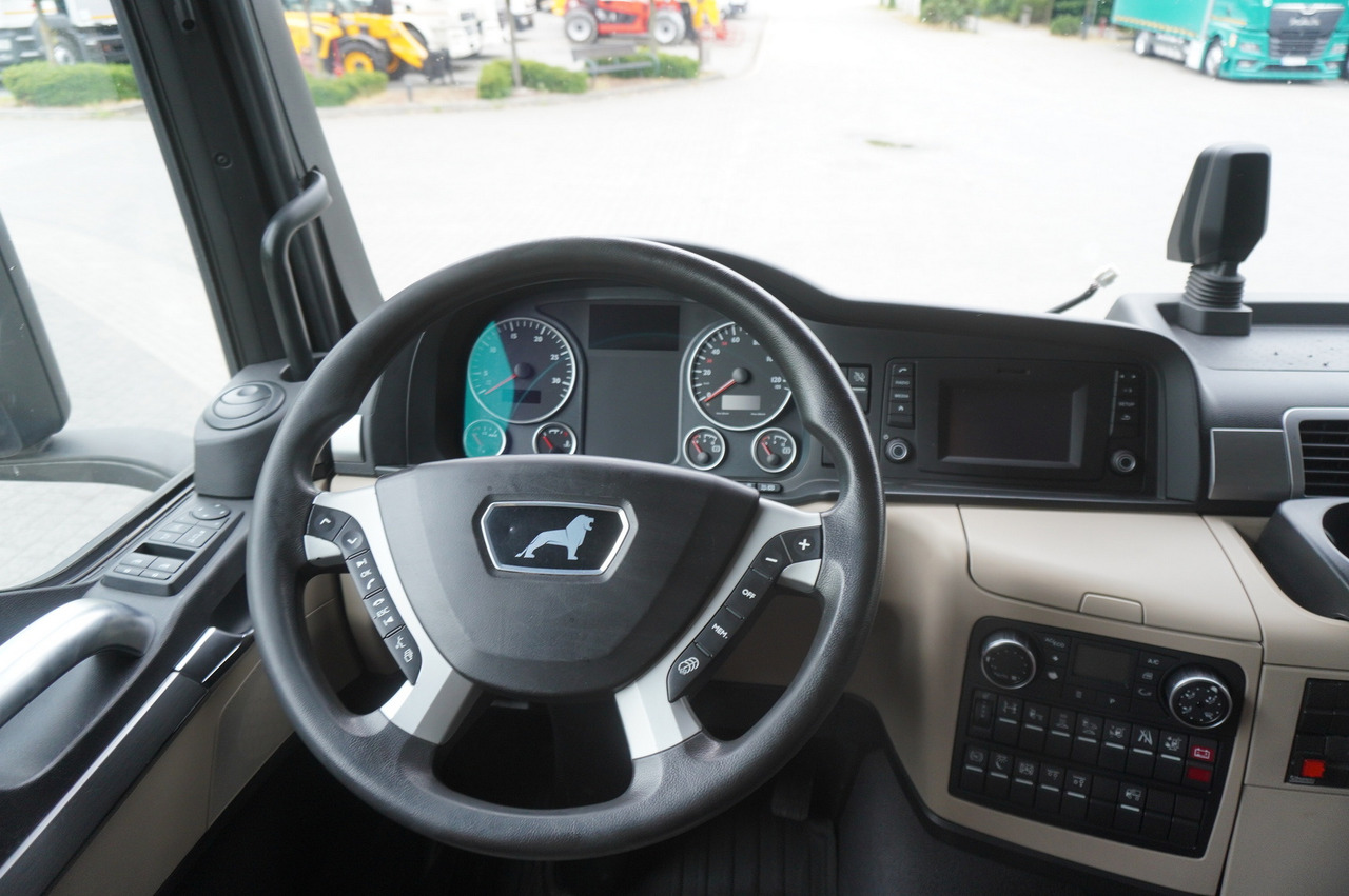 Leasing MAN TGS 35.420 8×2 / NEW septic barrel 13000 L / 3 steered axles MAN TGS 35.420 8×2 / NEW septic barrel 13000 L / 3 steered axles: obrázok 21 Leasing MAN TGS 35.420 8×2 / NEW septic barrel 13000 L / 3 steered axles MAN TGS 35.420 8×2 / NEW septic barrel 13000 L / 3 steered axles: obrázok 21