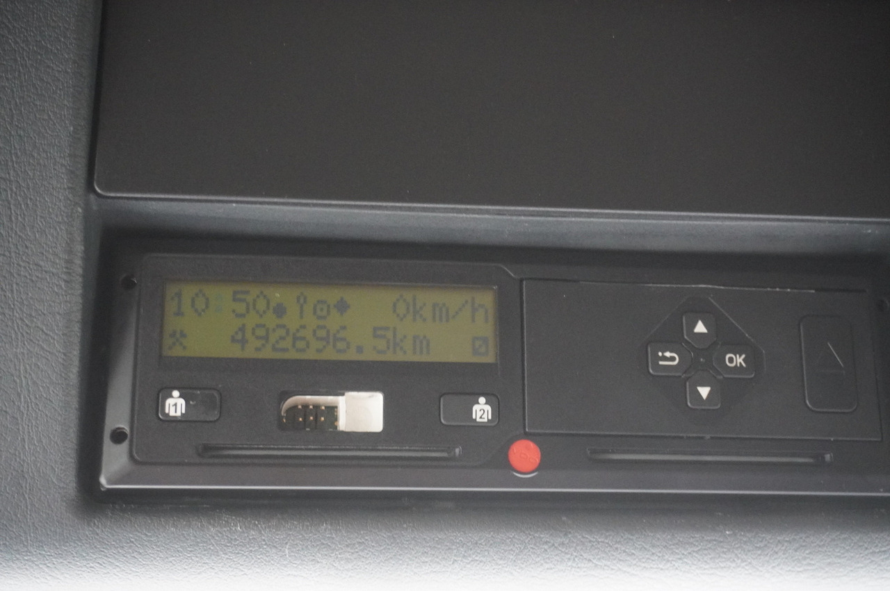 Leasing MAN TGS 35.420 8×2 / NEW septic barrel 13000 L / 3 steered axles MAN TGS 35.420 8×2 / NEW septic barrel 13000 L / 3 steered axles: obrázok 23 Leasing MAN TGS 35.420 8×2 / NEW septic barrel 13000 L / 3 steered axles MAN TGS 35.420 8×2 / NEW septic barrel 13000 L / 3 steered axles: obrázok 23