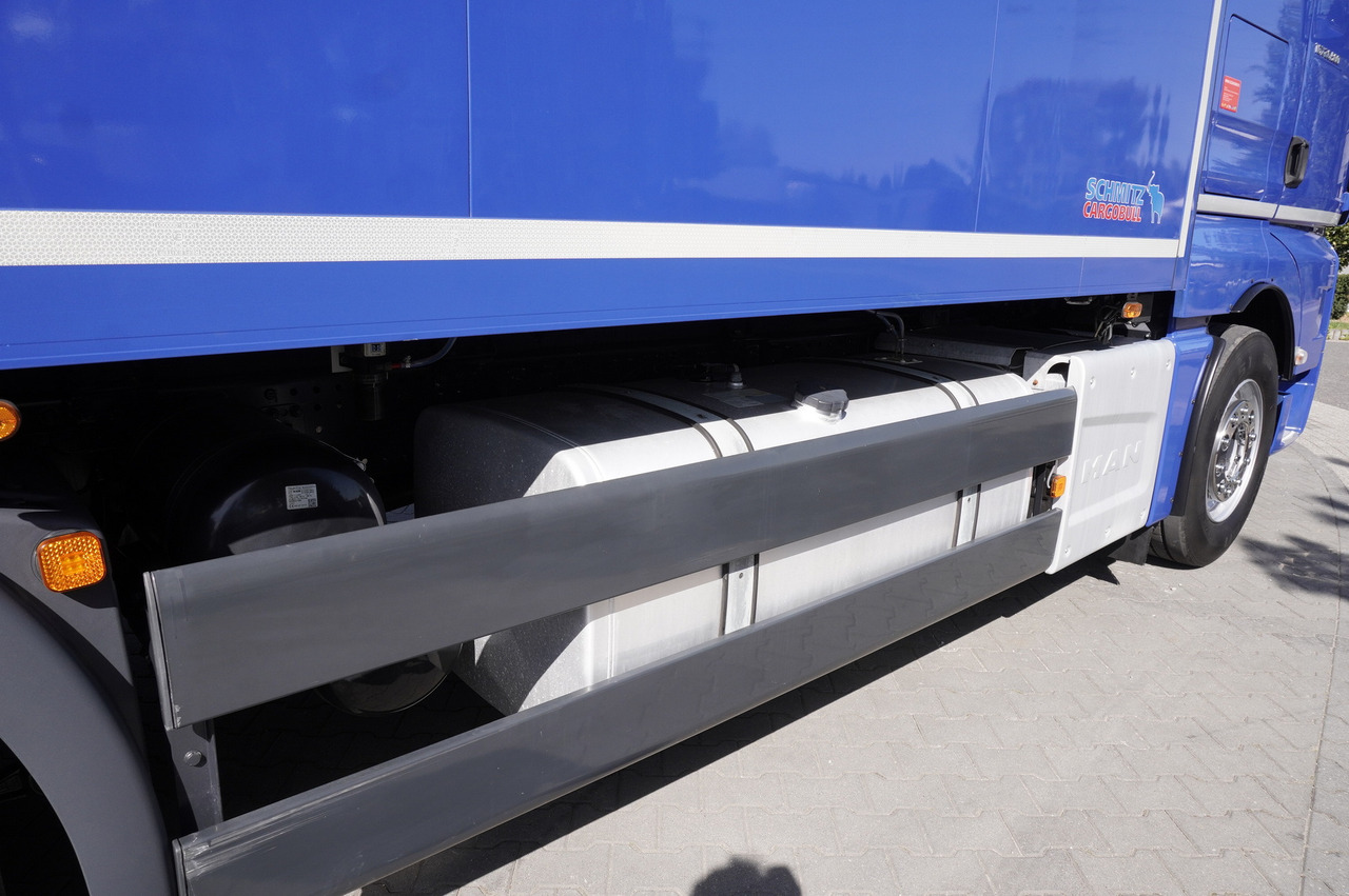 Leasing MAN TGX 26.500 E6 XXL / Schmitz 19 pallets / Thermoking / steering axle MAN TGX 26.500 E6 XXL / Schmitz 19 pallets / Thermoking / steering axle: obrázok 16