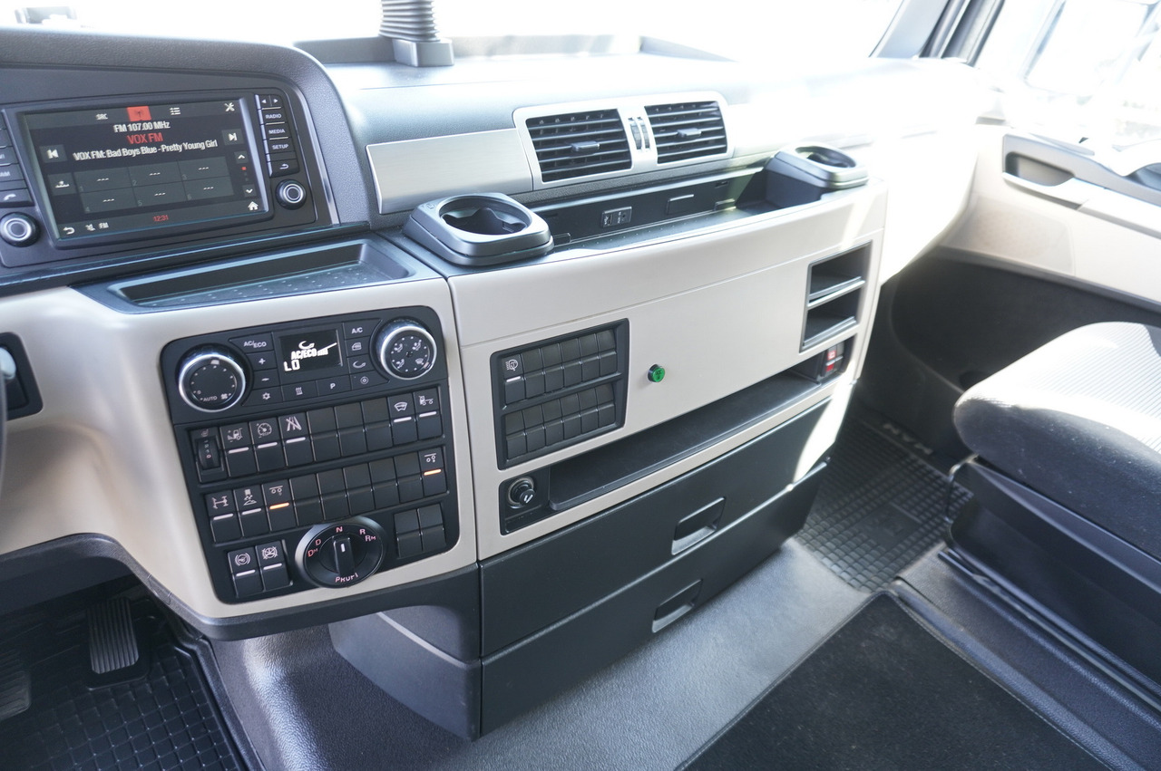 Leasing MAN TGX 26.500 E6 XXL / Schmitz 19 pallets / Thermoking / steering axle MAN TGX 26.500 E6 XXL / Schmitz 19 pallets / Thermoking / steering axle: obrázok 32