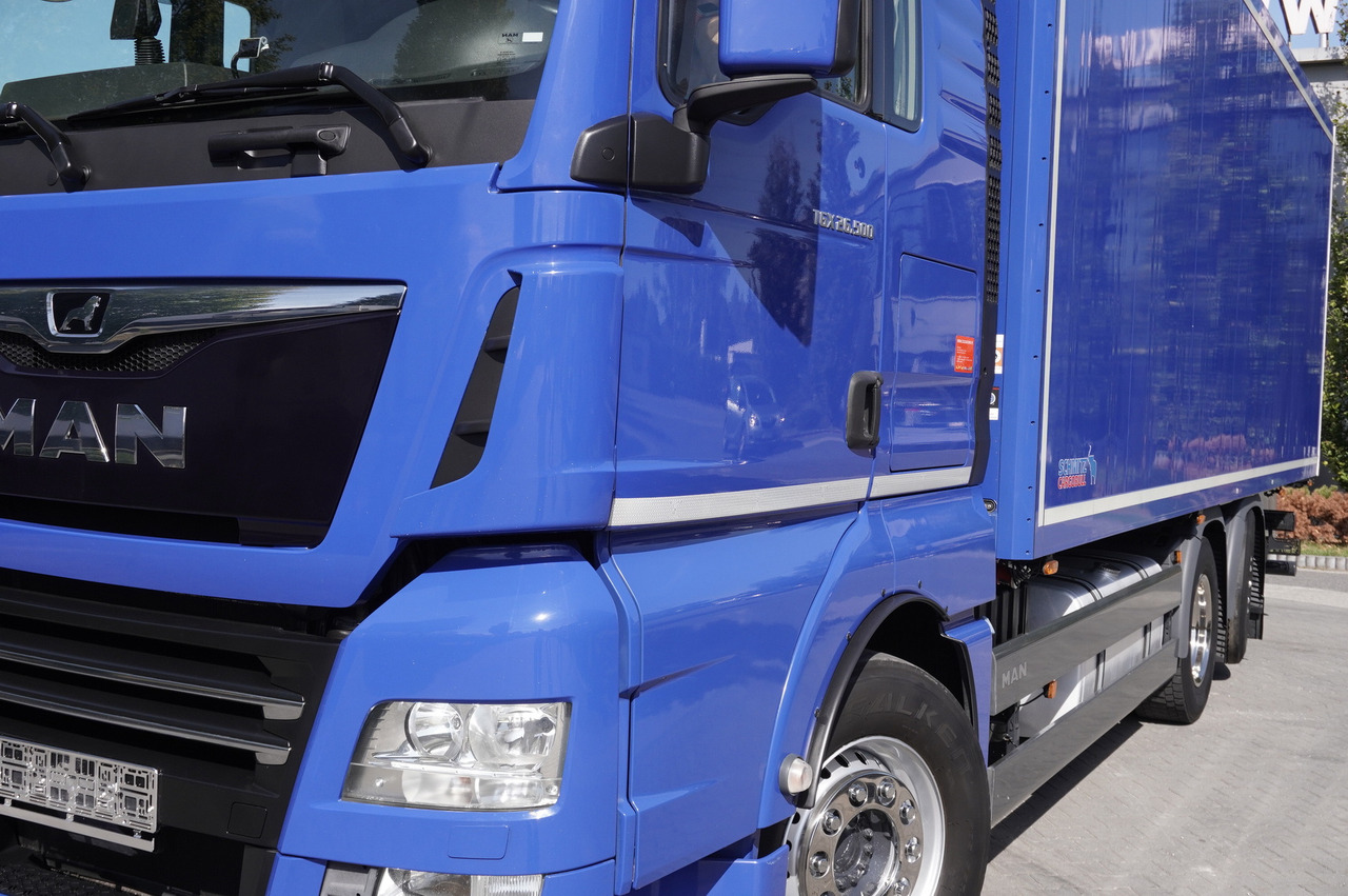 Leasing MAN TGX 26.500 E6 XXL / Schmitz 19 pallets / Thermoking / steering axle MAN TGX 26.500 E6 XXL / Schmitz 19 pallets / Thermoking / steering axle: obrázok 28