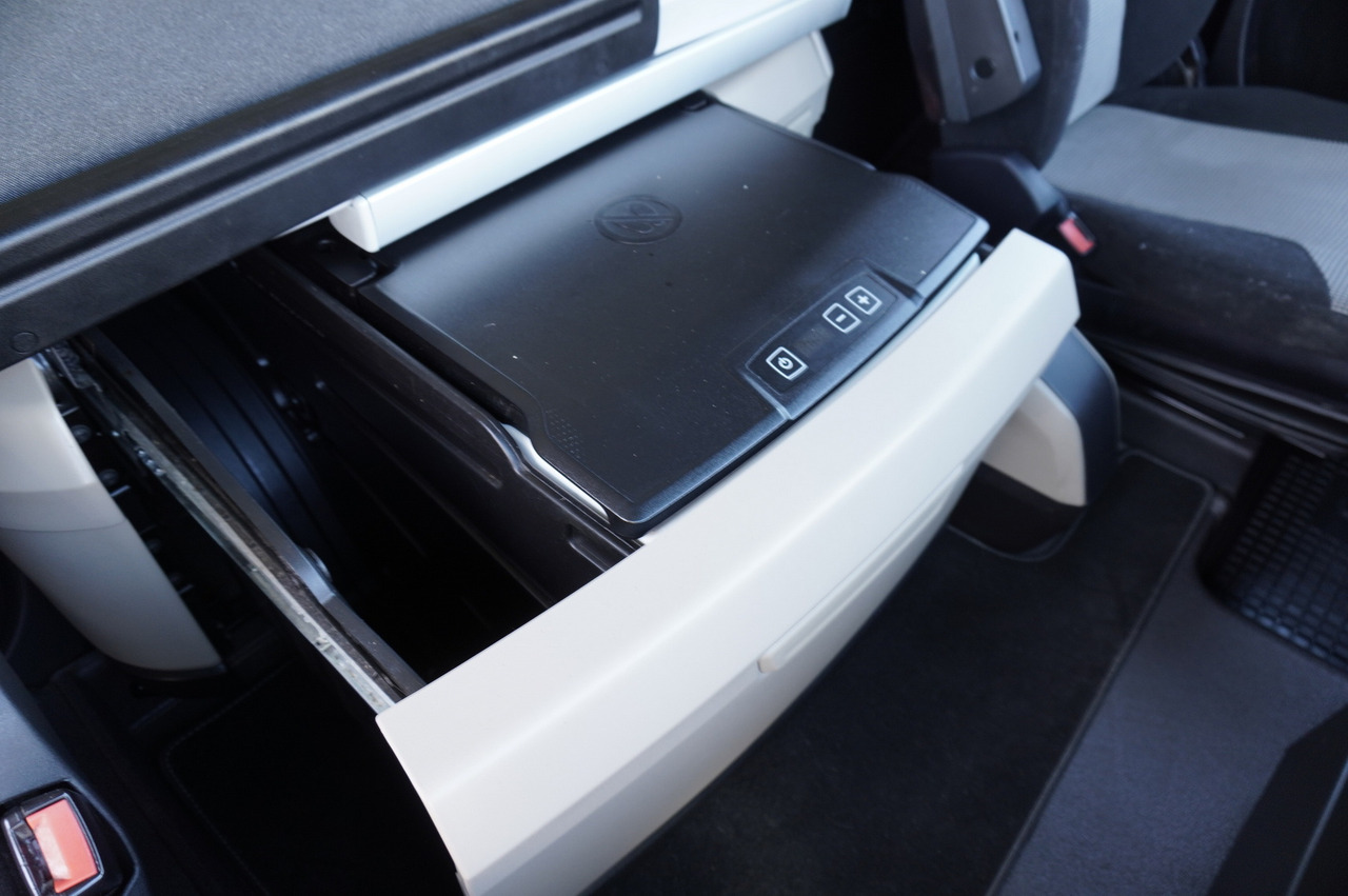 Leasing MAN TGX 26.500 E6 XXL / Schmitz 19 pallets / Thermoking / steering axle MAN TGX 26.500 E6 XXL / Schmitz 19 pallets / Thermoking / steering axle: obrázok 45