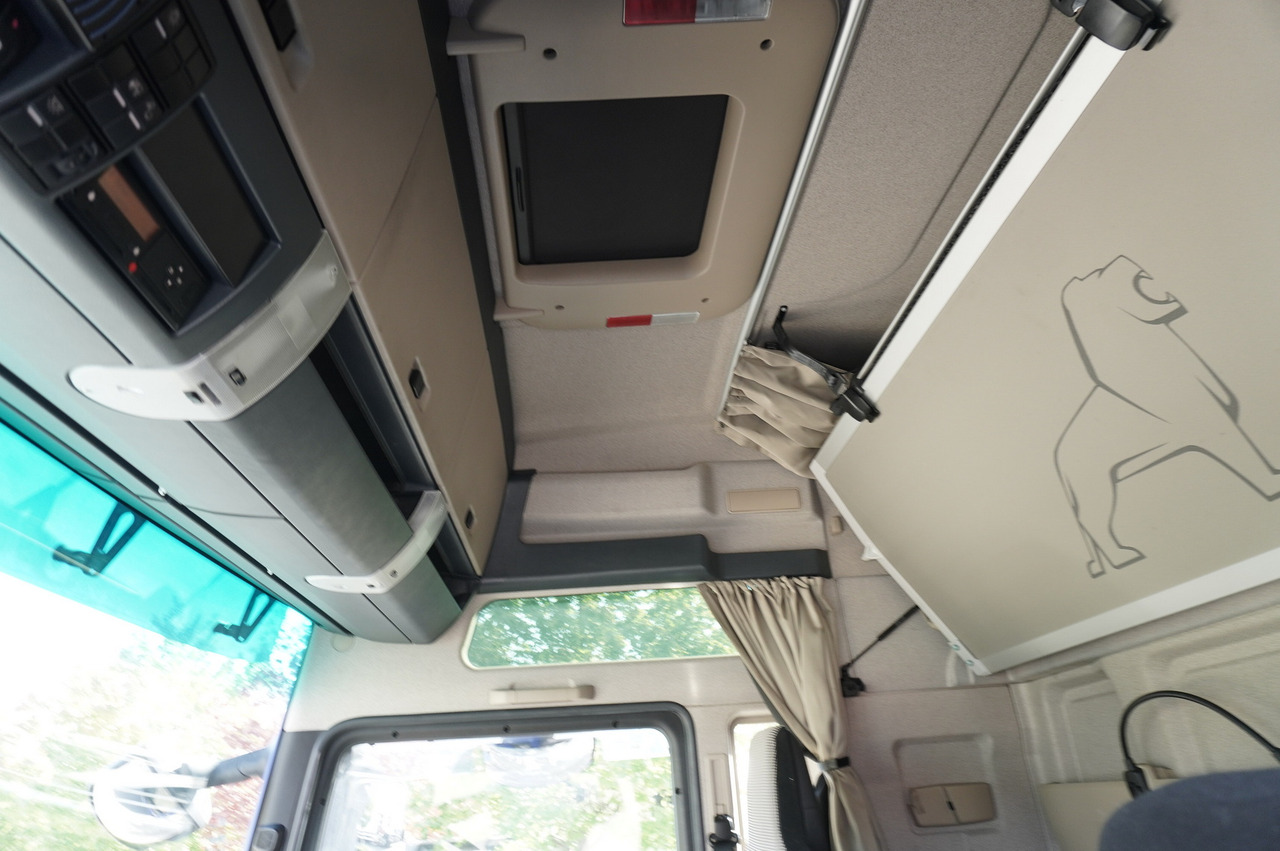 Leasing MAN TGX 26.500 E6 XXL / Schmitz 19 pallets / Thermoking / steering axle MAN TGX 26.500 E6 XXL / Schmitz 19 pallets / Thermoking / steering axle: obrázok 31