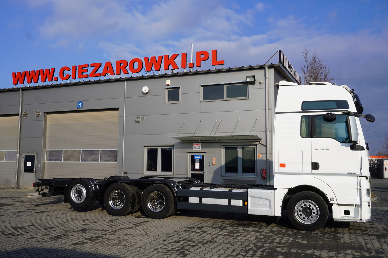 MAN TGX 35.580 E6 8x4/4 - 8.8m chassis frame - Auto s hydraulickou rukou: obrázok 4 MAN TGX 35.580 E6 8x4/4 - 8.8m chassis frame - Auto s hydraulickou rukou: obrázok 4