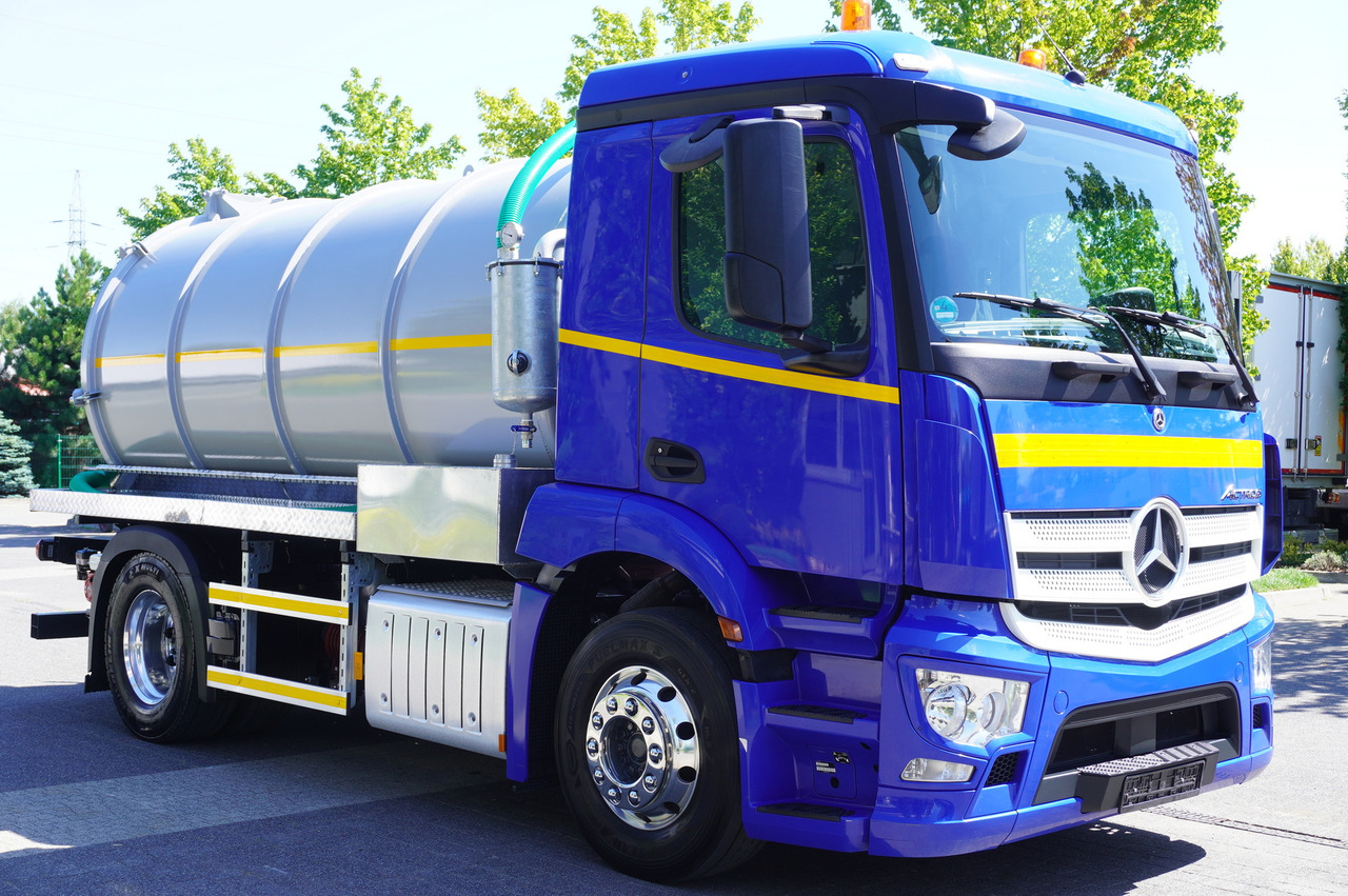 MERCEDES-BENZ Actros 18.35 LS / Body NEW septic tank (08/2025) 11000 l / 280000 kilometers! - Fekálny náves: obrázok 3 MERCEDES-BENZ Actros 18.35 LS / Body NEW septic tank (08/2025) 11000 l / 280000 kilometers! - Fekálny náves: obrázok 3