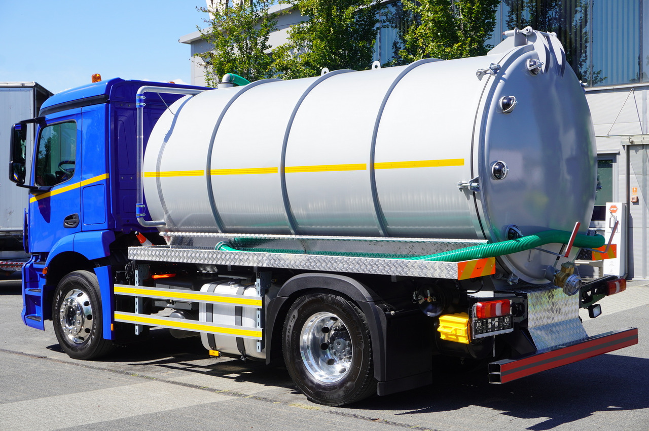 MERCEDES-BENZ Actros 18.35 LS / Body NEW septic tank (08/2025) 11000 l / 280000 kilometers! - Fekálny náves: obrázok 4 MERCEDES-BENZ Actros 18.35 LS / Body NEW septic tank (08/2025) 11000 l / 280000 kilometers! - Fekálny náves: obrázok 4