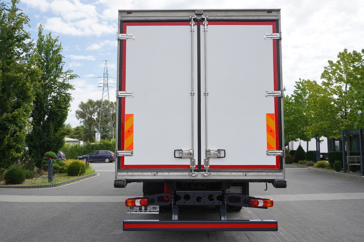 MERCEDES-BENZ Actros 1824 / Refrigerator 22 EPAL / Carrier Supra 850 / Sleeping cabin - Chladirenské nákladné vozidlo: obrázok 4 MERCEDES-BENZ Actros 1824 / Refrigerator 22 EPAL / Carrier Supra 850 / Sleeping cabin - Chladirenské nákladné vozidlo: obrázok 4