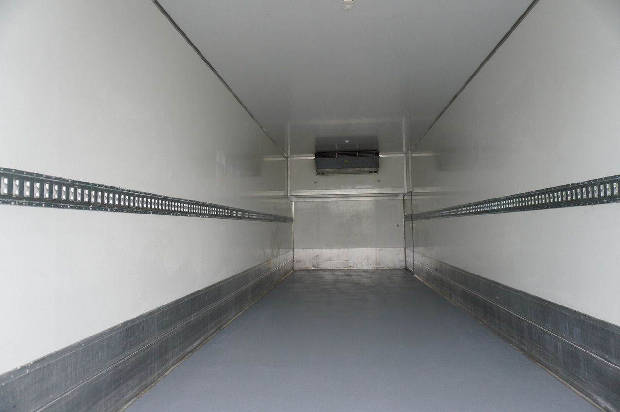 Leasing MERCEDES-BENZ Actros 1824 / Refrigerator 22 EPAL / Carrier Supra 950 / Sleeping cabin MERCEDES-BENZ Actros 1824 / Refrigerator 22 EPAL / Carrier Supra 950 / Sleeping cabin: obrázok 10
