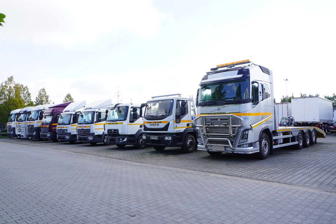 MERCEDES-BENZ Actros 1845 / NEW TOW TRUCK PLATFORM/ Sleeper cab / several units - Nákladné vozidlo na prepravu automobilov: obrázok 4 MERCEDES-BENZ Actros 1845 / NEW TOW TRUCK PLATFORM/ Sleeper cab / several units - Nákladné vozidlo na prepravu automobilov: obrázok 4