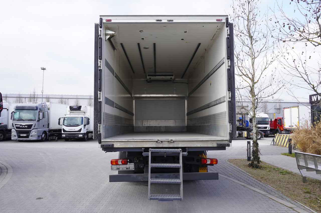 MERCEDES-BENZ Actros 2542 / GIGA cabin / Thermoking 1000R - Chladirenské nákladné vozidlo: obrázok 5 MERCEDES-BENZ Actros 2542 / GIGA cabin / Thermoking 1000R - Chladirenské nákladné vozidlo: obrázok 5