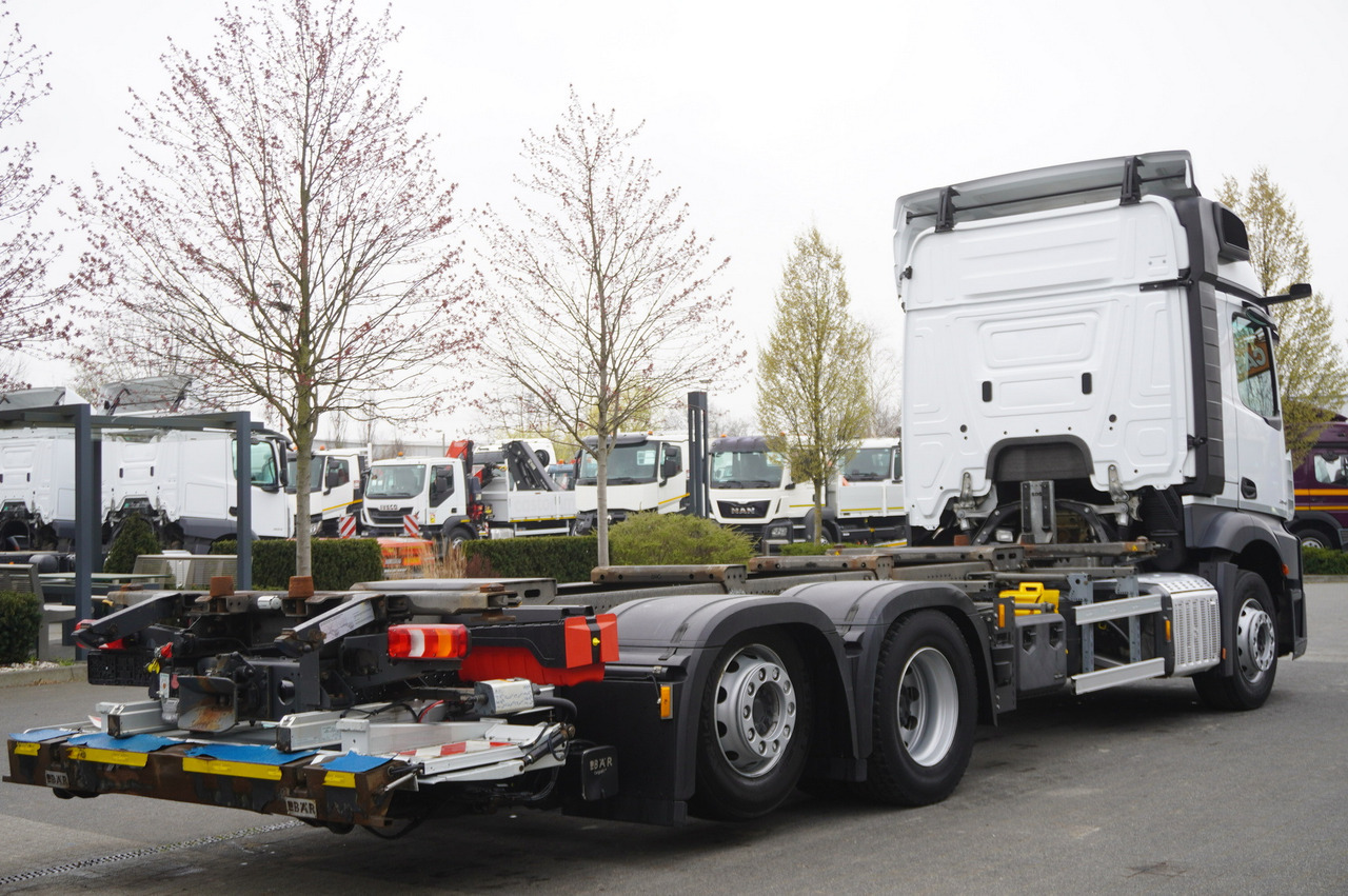 MERCEDES-BENZ Actros 2545 6×2 MP5 / ADR / several units - Kontejnérový podvozek/ Výměnná nástavba: obrázok 3 MERCEDES-BENZ Actros 2545 6×2 MP5 / ADR / several units - Kontejnérový podvozek/ Výměnná nástavba: obrázok 3
