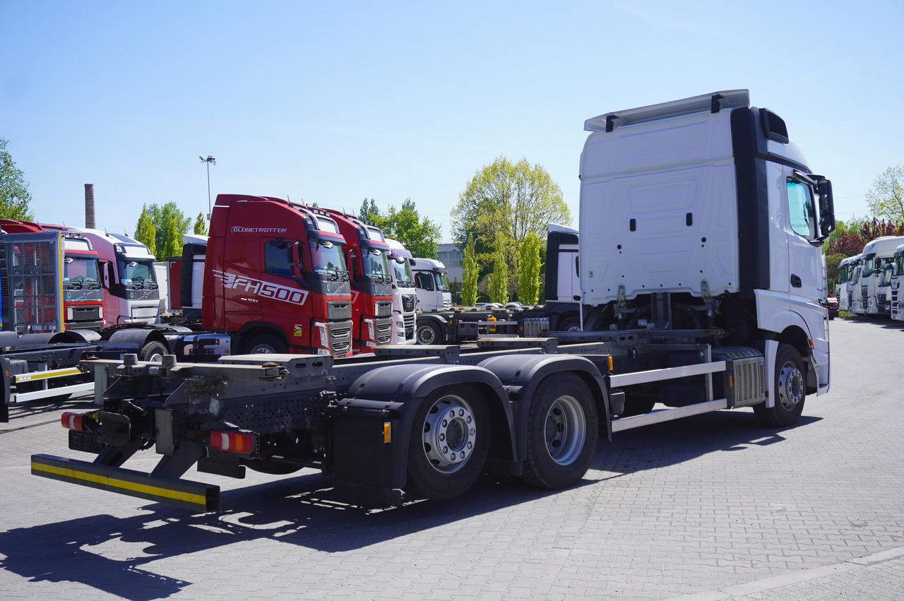 MERCEDES-BENZ Actros 2545 6×2 MP5 / Full ADR / BDF - Kontejnérový podvozek/ Výměnná nástavba: obrázok 5 MERCEDES-BENZ Actros 2545 6×2 MP5 / Full ADR / BDF - Kontejnérový podvozek/ Výměnná nástavba: obrázok 5