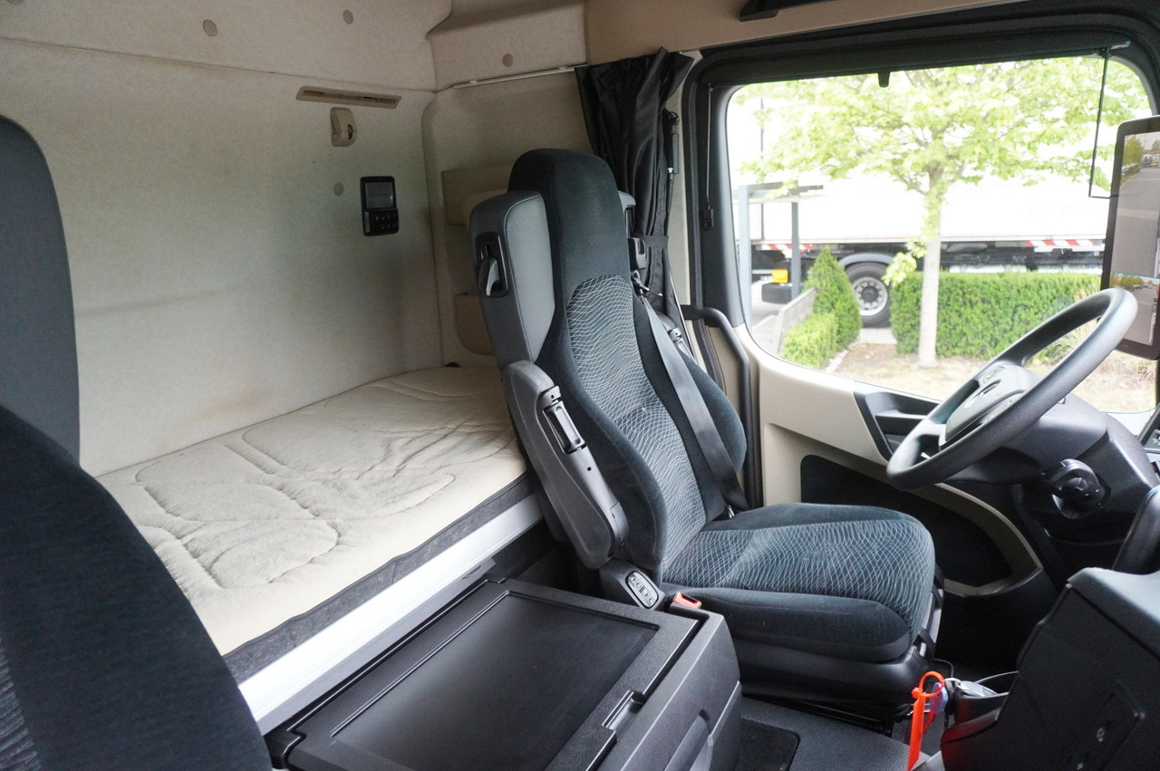 Leasing MERCEDES-BENZ Actros 2545 6 × 2 MP5 / NEW septic barrel 13000 L MERCEDES-BENZ Actros 2545 6 × 2 MP5 / NEW septic barrel 13000 L: obrázok 21 Leasing MERCEDES-BENZ Actros 2545 6 × 2 MP5 / NEW septic barrel 13000 L MERCEDES-BENZ Actros 2545 6 × 2 MP5 / NEW septic barrel 13000 L: obrázok 21