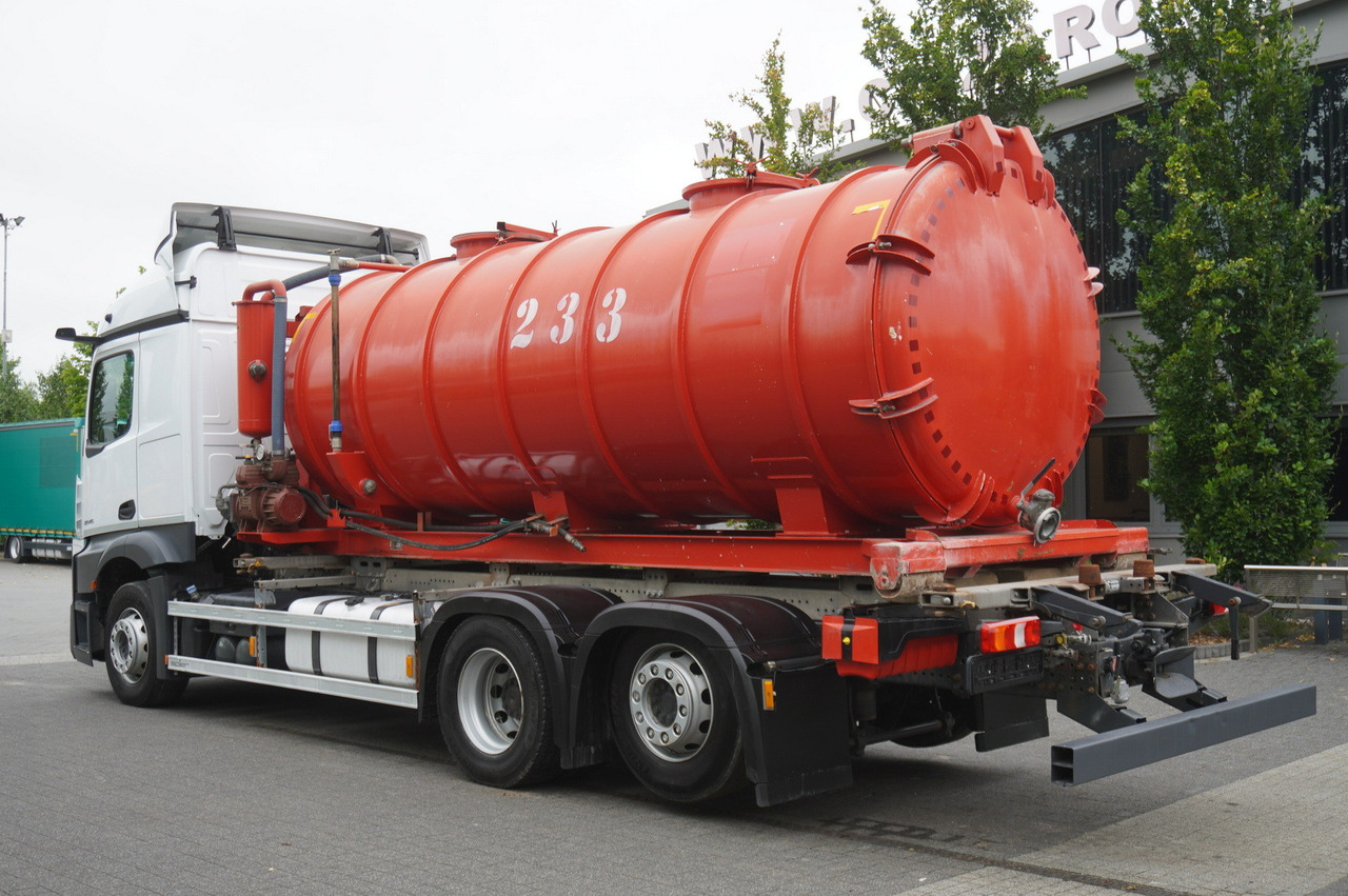 MERCEDES-BENZ Actros 2545 6 × 2 MP5 / NEW septic barrel 13000 L - Fekálny náves: obrázok 3 MERCEDES-BENZ Actros 2545 6 × 2 MP5 / NEW septic barrel 13000 L - Fekálny náves: obrázok 3