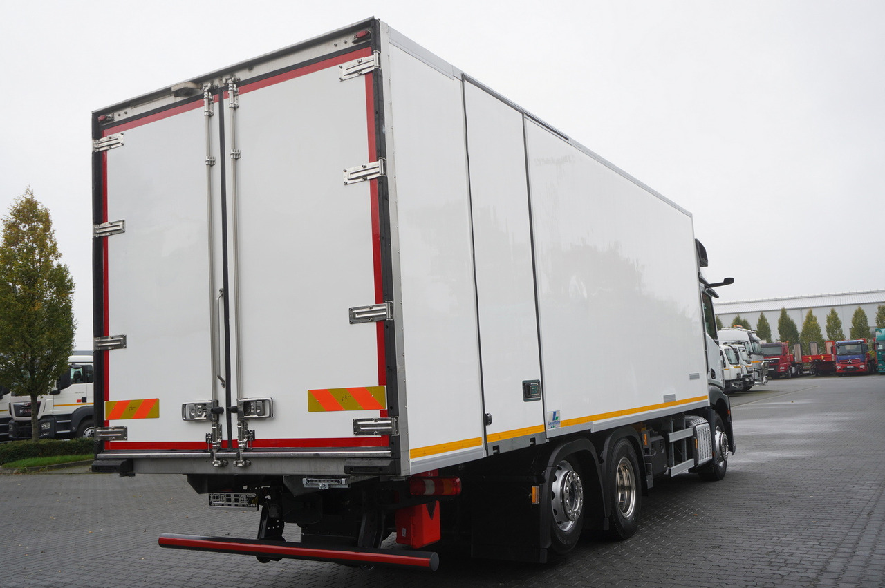 MERCEDES-BENZ Actros 2545 MP5 / Lecapitaine 18 EPAL refrigerator / Bitemperature / Carrier Supra 850 MT / ADR AT - Chladirenské nákladné vozidlo: obrázok 5 MERCEDES-BENZ Actros 2545 MP5 / Lecapitaine 18 EPAL refrigerator / Bitemperature / Carrier Supra 850 MT / ADR AT - Chladirenské nákladné vozidlo: obrázok 5