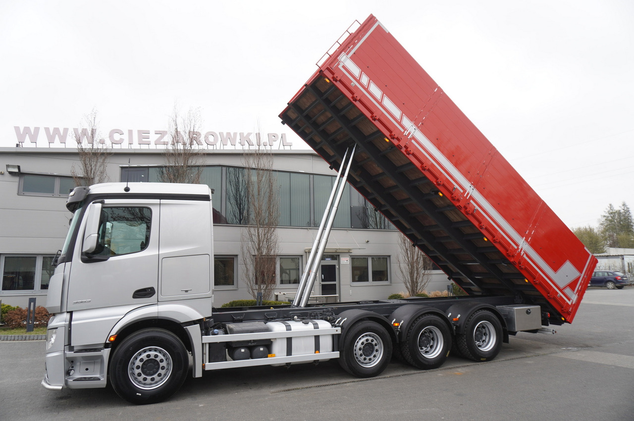 MERCEDES-BENZ Actros 3563 8x4 / Tipper for grain 20 t load capacity - Sklápač: obrázok 4 MERCEDES-BENZ Actros 3563 8x4 / Tipper for grain 20 t load capacity - Sklápač: obrázok 4