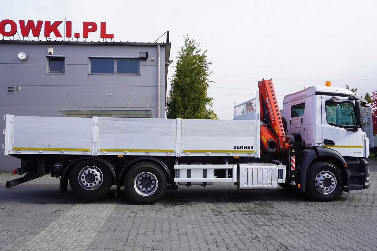 MERCEDES-BENZ Antos 2540 / Flatbed 15 EPAL / Fassi F165 / 6.1 t / 8 m reach / remote control / rotator / 1600 MTH / steered axle - Valníkový/ Plošinový nákladný automobil, Auto s hydraulickou rukou: obrázok 3 MERCEDES-BENZ Antos 2540 / Flatbed 15 EPAL / Fassi F165 / 6.1 t / 8 m reach / remote control / rotator / 1600 MTH / steered axle - Valníkový/ Plošinový nákladný automobil, Auto s hydraulickou rukou: obrázok 3