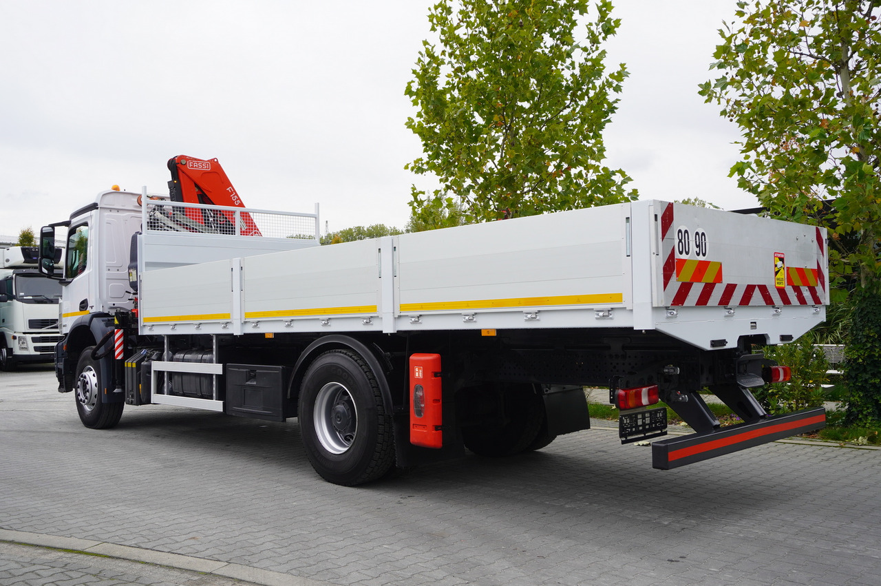 MERCEDES-BENZ Arocs 1830 / Flatbed 16 EPAL / HDS Fassi 155 / Reach 8 m / Load capacity 6160 kg - Auto s hydraulickou rukou: obrázok 4 MERCEDES-BENZ Arocs 1830 / Flatbed 16 EPAL / HDS Fassi 155 / Reach 8 m / Load capacity 6160 kg - Auto s hydraulickou rukou: obrázok 4