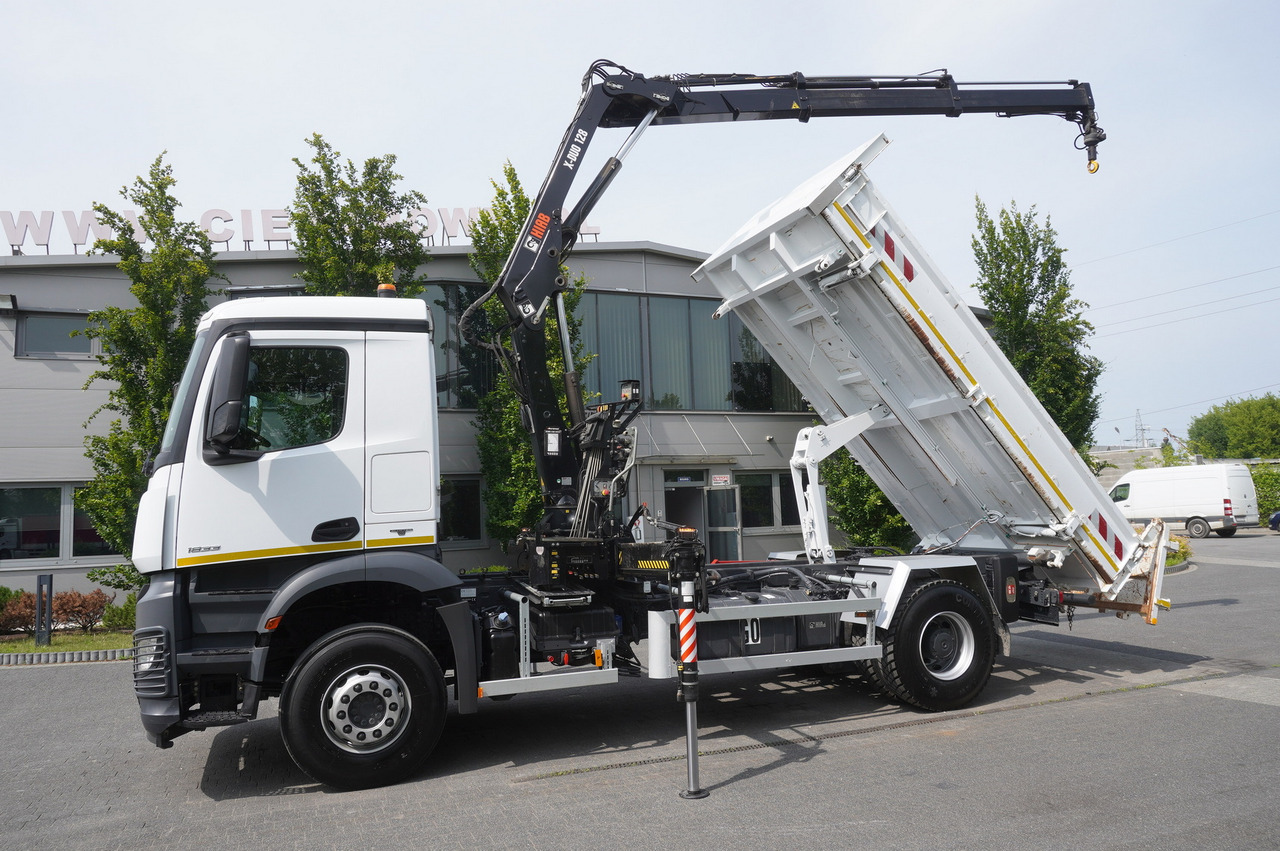 MERCEDES-BENZ Arocs 1833 / 87,000 km!!! / Hds HIAB X-DUO 128 B-2 / three-sided tipper - Valníkový/ Plošinový nákladný automobil, Auto s hydraulickou rukou: obrázok 4 MERCEDES-BENZ Arocs 1833 / 87,000 km!!! / Hds HIAB X-DUO 128 B-2 / three-sided tipper - Valníkový/ Plošinový nákladný automobil, Auto s hydraulickou rukou: obrázok 4