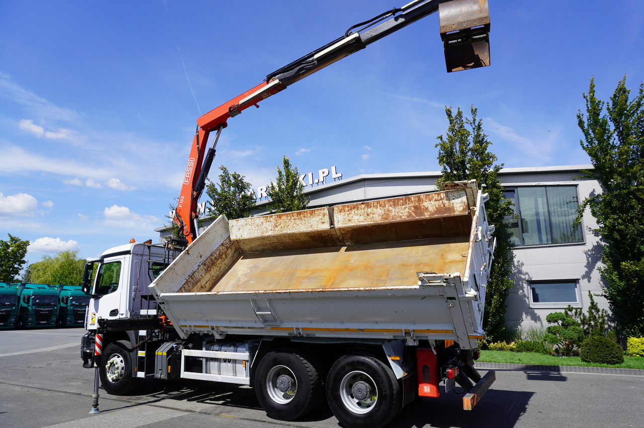 MERCEDES-BENZ Arocs 2636 / 6x4 / HDS Fassi / 3-Way Tipper / Bortmatic - Sklápač, Auto s hydraulickou rukou: obrázok 3 MERCEDES-BENZ Arocs 2636 / 6x4 / HDS Fassi / 3-Way Tipper / Bortmatic - Sklápač, Auto s hydraulickou rukou: obrázok 3