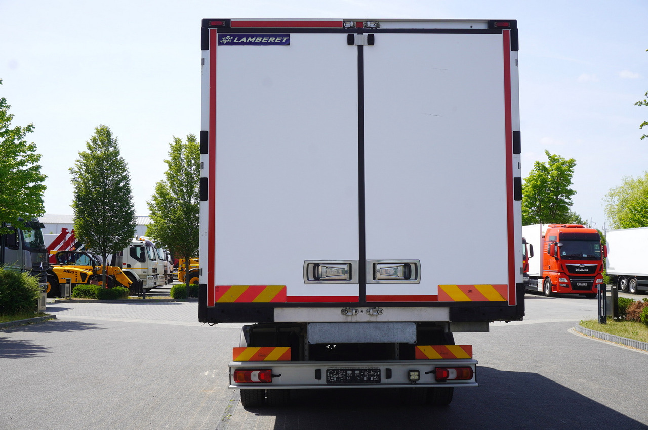 MERCEDES-BENZ Atego 1223 / Lamberet Refrigerator / Full ADR / Sleeper cab / 175 tho. km - Chladirenské nákladné vozidlo: obrázok 4 MERCEDES-BENZ Atego 1223 / Lamberet Refrigerator / Full ADR / Sleeper cab / 175 tho. km - Chladirenské nákladné vozidlo: obrázok 4