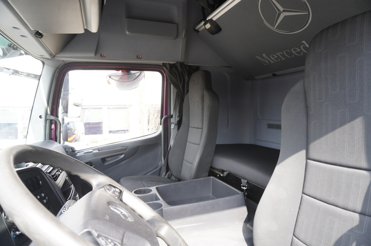 Odťahovy voz MERCEDES-BENZ Atego 1224 / New galvanized tow truck: obrázok 20
