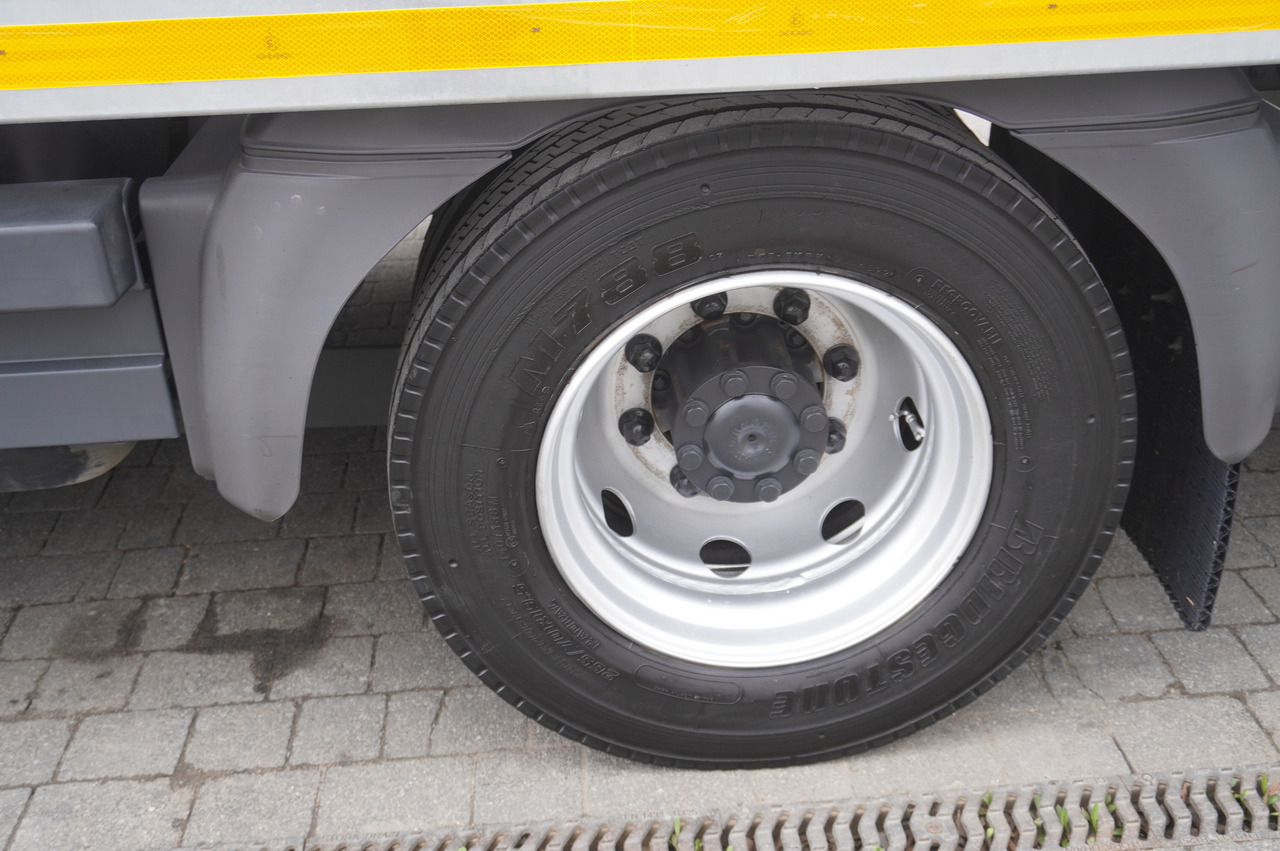 Odťahovy voz MERCEDES-BENZ Atego 1224 / New galvanized tow truck: obrázok 15