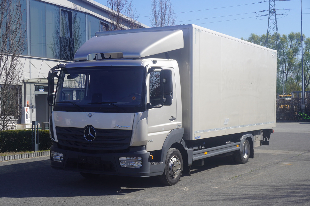 MERCEDES-BENZ Atego 818 / Box superstructure / DAUTEL tailgate 1.5 T - Skříňový nákladní auto: obrázok 1 MERCEDES-BENZ Atego 818 / Box superstructure / DAUTEL tailgate 1.5 T - Skříňový nákladní auto: obrázok 1