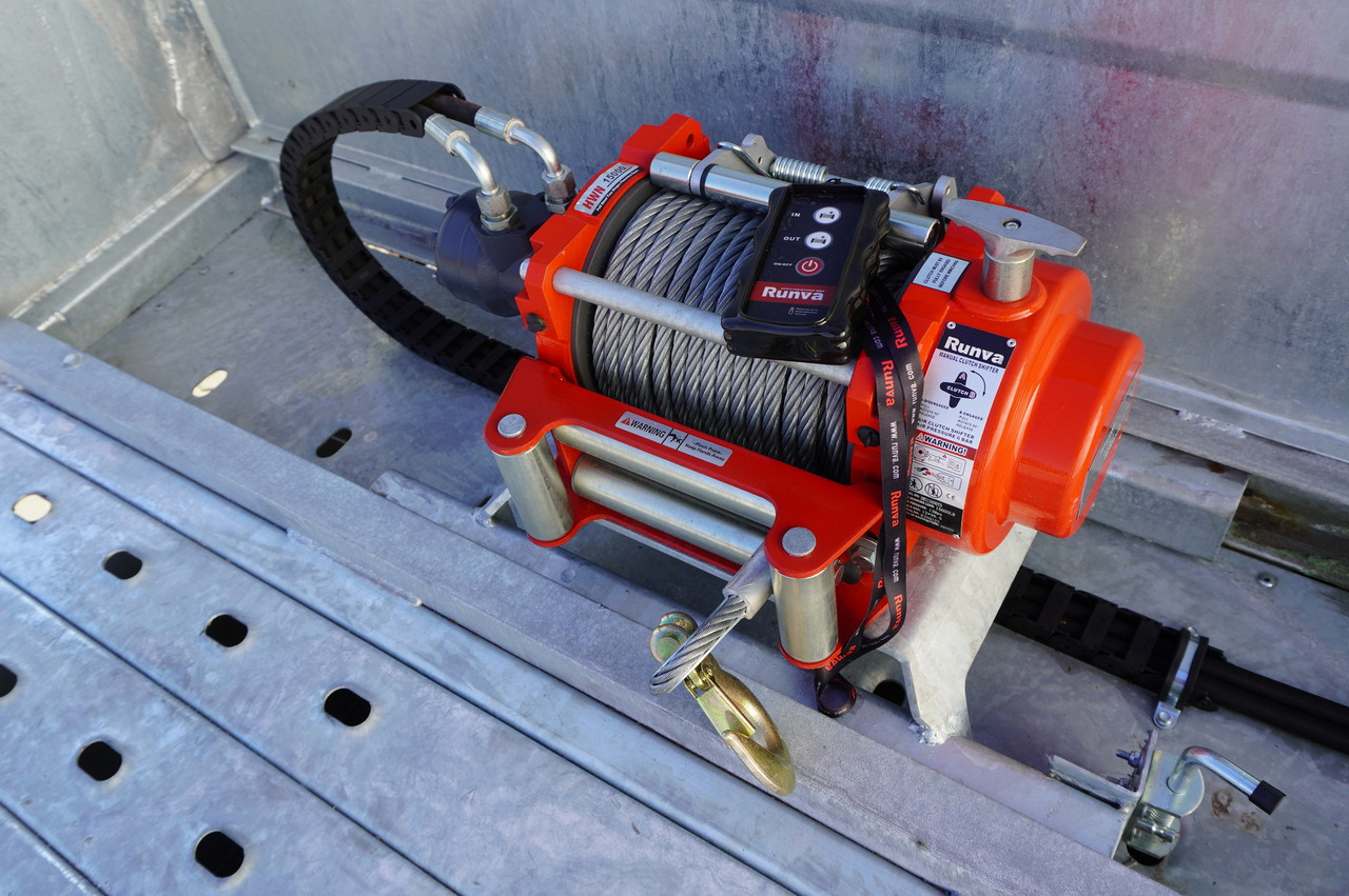 Odťahovy voz Merced Actros 1840 E6 4×2 / NEW Tow Truck platform 9.25 m / Lounge cabin: obrázok 16