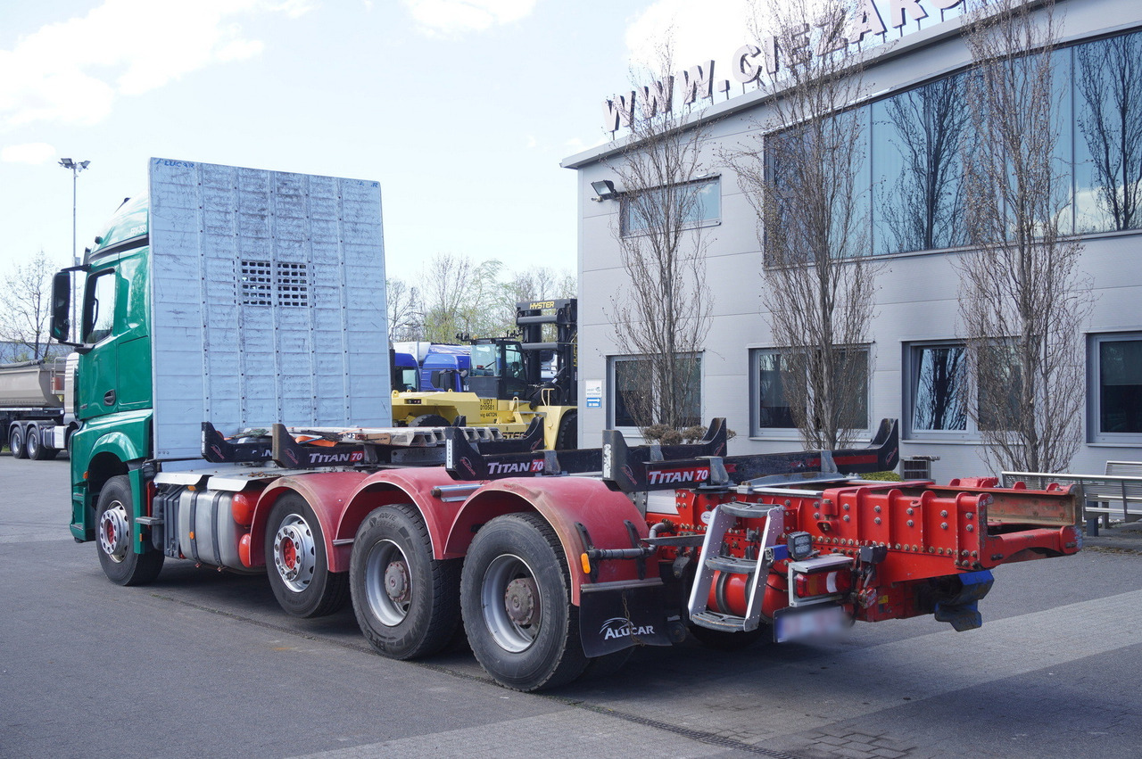 Mercedes-Benz Arocs 3563 8 × 4 / 630 HP / steered axle / Logging superstructure - Auto s hydraulickou rukou: obrázok 5 Mercedes-Benz Arocs 3563 8 × 4 / 630 HP / steered axle / Logging superstructure - Auto s hydraulickou rukou: obrázok 5