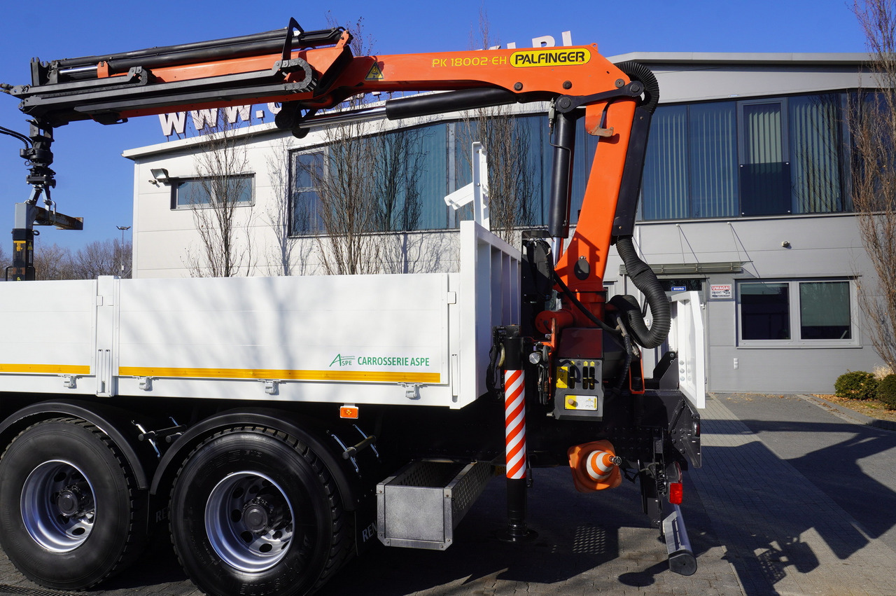 RENAULT C380 / 6x4 / HDS Palfinger PK 18002-EH 6000 kg - Auto s hydraulickou rukou: obrázok 5 RENAULT C380 / 6x4 / HDS Palfinger PK 18002-EH 6000 kg - Auto s hydraulickou rukou: obrázok 5