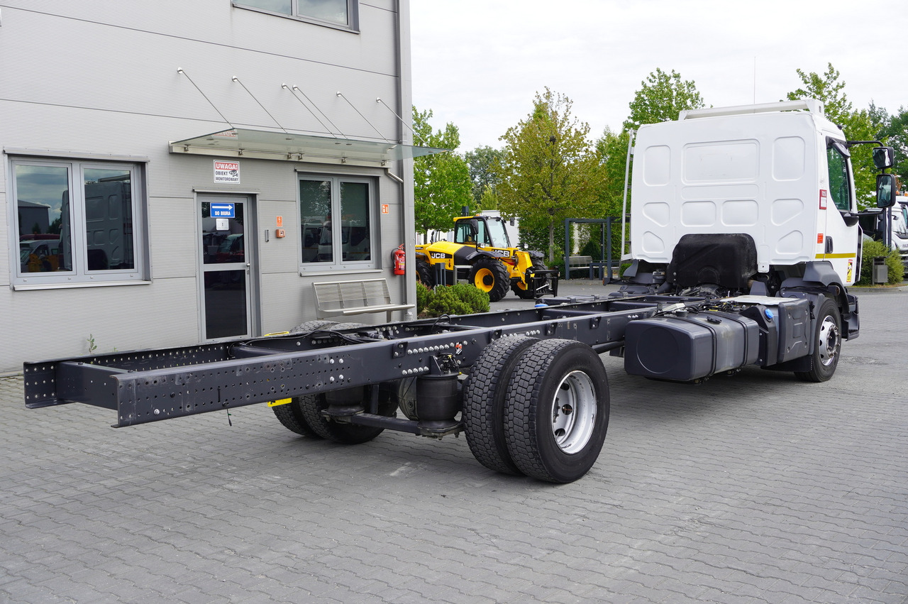 RENAULT D16 / Chassis 7.1 m / Differential lock - Podvozek s kabinou: obrázok 3 RENAULT D16 / Chassis 7.1 m / Differential lock - Podvozek s kabinou: obrázok 3