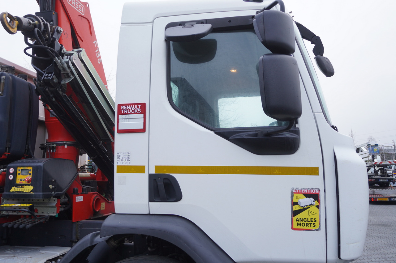 Auto s hydraulickou rukou RENAULT RENAULT C280 DTI 8 / FASSI crane 5.6 T / 560 MTH / range 8 m / Flatbed 15 EPAL: obrázok 17 Auto s hydraulickou rukou RENAULT RENAULT C280 DTI 8 / FASSI crane 5.6 T / 560 MTH / range 8 m / Flatbed 15 EPAL: obrázok 17