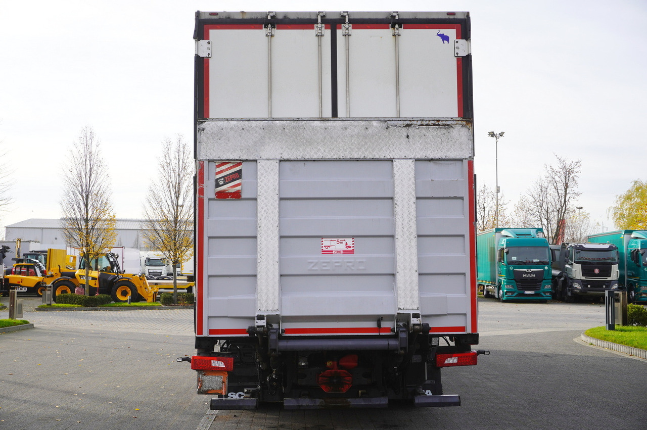 SCANIA G500 6x2 / Schmitz Refrigerator 19 EPAL Multitemperatura / Thermoking T1200R / Steering axle / 280 cm height - Chladirenské nákladné vozidlo: obrázok 4 SCANIA G500 6x2 / Schmitz Refrigerator 19 EPAL Multitemperatura / Thermoking T1200R / Steering axle / 280 cm height - Chladirenské nákladné vozidlo: obrázok 4