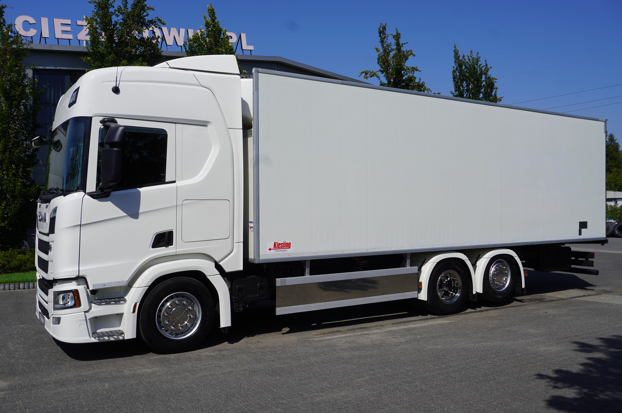 SCANIA R500 Hook-Up Refrigerated Truck KIESLING 20 EPAL / Carrier Supra 1250 Silent - Chladirenské nákladné vozidlo: obrázok 2 SCANIA R500 Hook-Up Refrigerated Truck KIESLING 20 EPAL / Carrier Supra 1250 Silent - Chladirenské nákladné vozidlo: obrázok 2