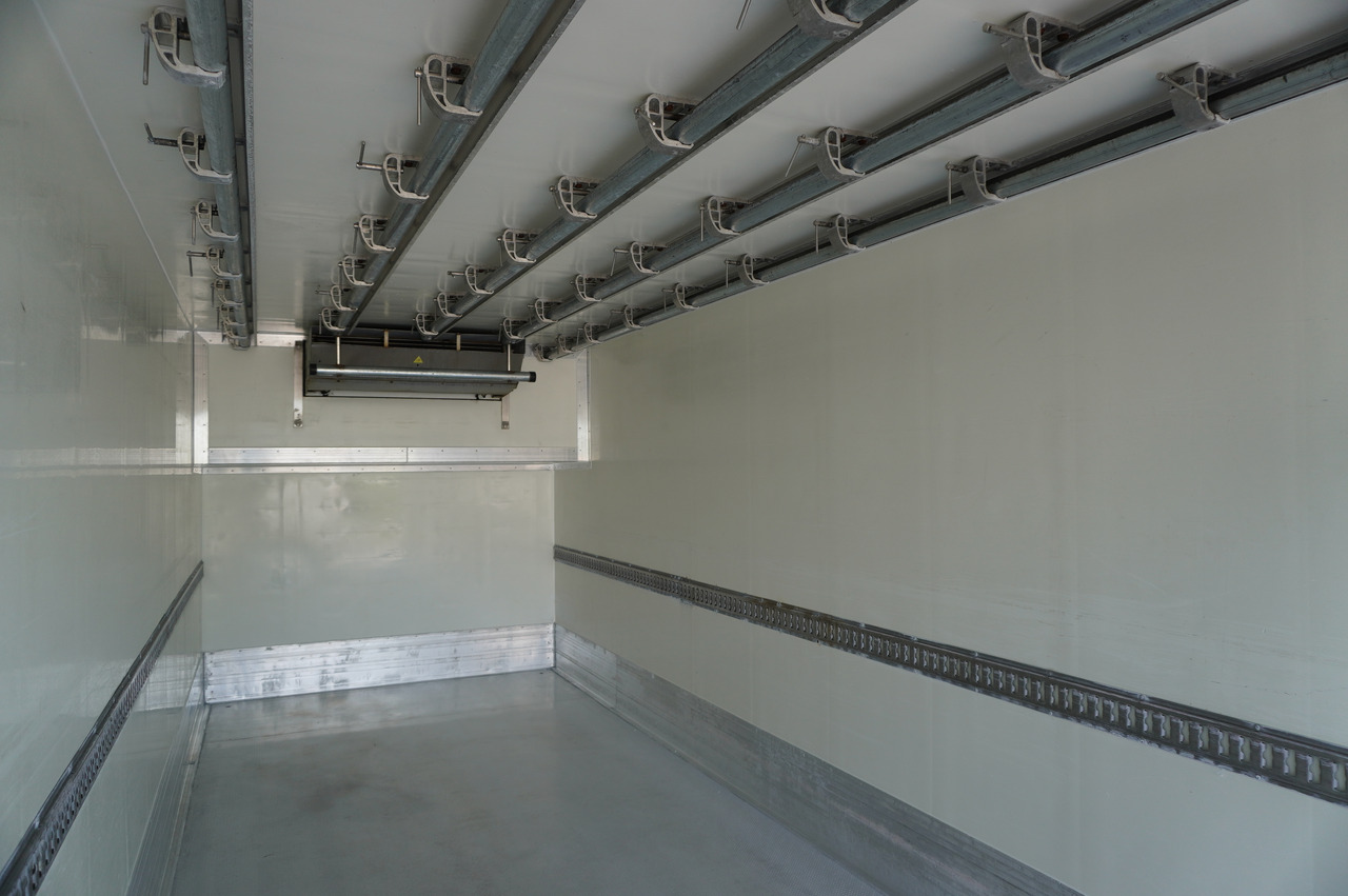 Chladirenské nákladné vozidlo na prepravu mäso SCANIA R500 Hook-Up Refrigerated Truck KIESLING 20 EPAL / Carrier Supra 1250 Silent: obrázok 13