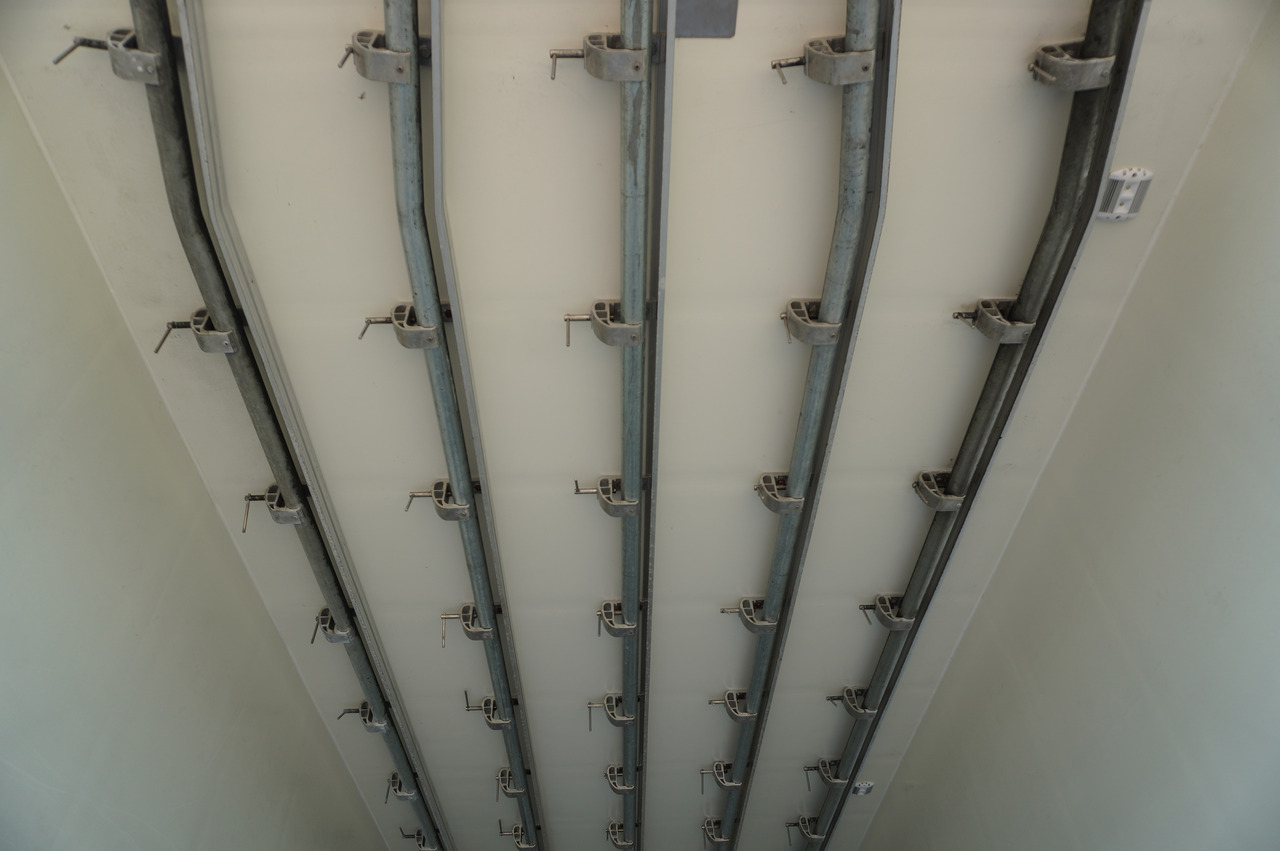 Chladirenské nákladné vozidlo na prepravu mäso SCANIA R500 Hook-Up Refrigerated Truck KIESLING 20 EPAL / Carrier Supra 1250 Silent: obrázok 12