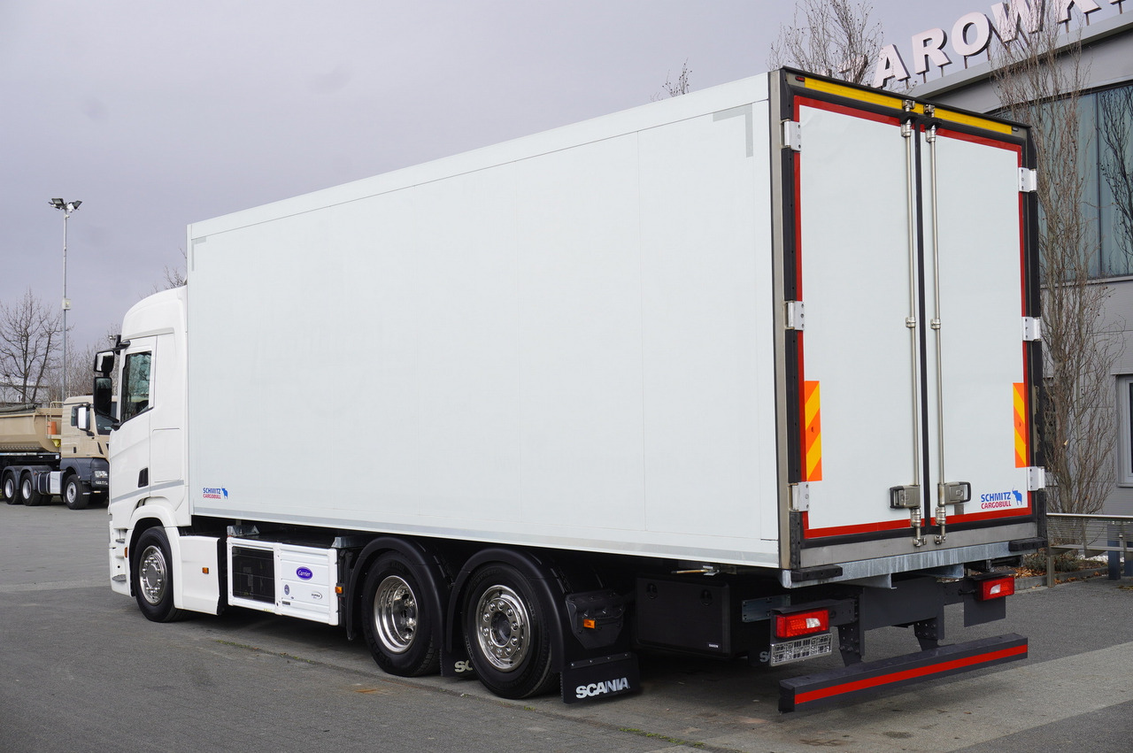 SCANIA R500 / Schmitz meat hook refrigerator / Carrier Supra 950U / 3rd steered axle - Chladirenské nákladné vozidlo: obrázok 3 SCANIA R500 / Schmitz meat hook refrigerator / Carrier Supra 950U / 3rd steered axle - Chladirenské nákladné vozidlo: obrázok 3