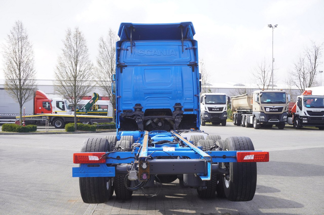 SCANIA R650 V8 / 650 HP/ frame 8.8 m / steered 4th axis - Podvozek s kabinou: obrázok 3 SCANIA R650 V8 / 650 HP/ frame 8.8 m / steered 4th axis - Podvozek s kabinou: obrázok 3