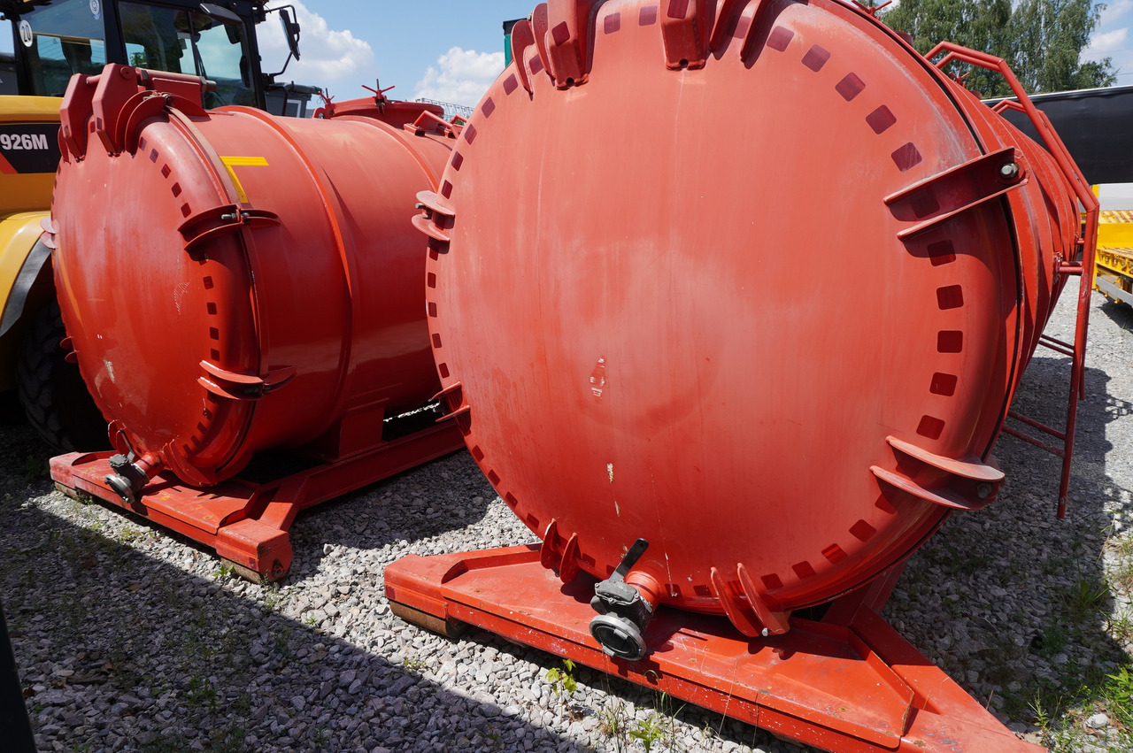 STAL UNUSED Septic barrel / 13000 l - Hákový/ Ramenový nosič: obrázok 5 STAL UNUSED Septic barrel / 13000 l - Hákový/ Ramenový nosič: obrázok 5