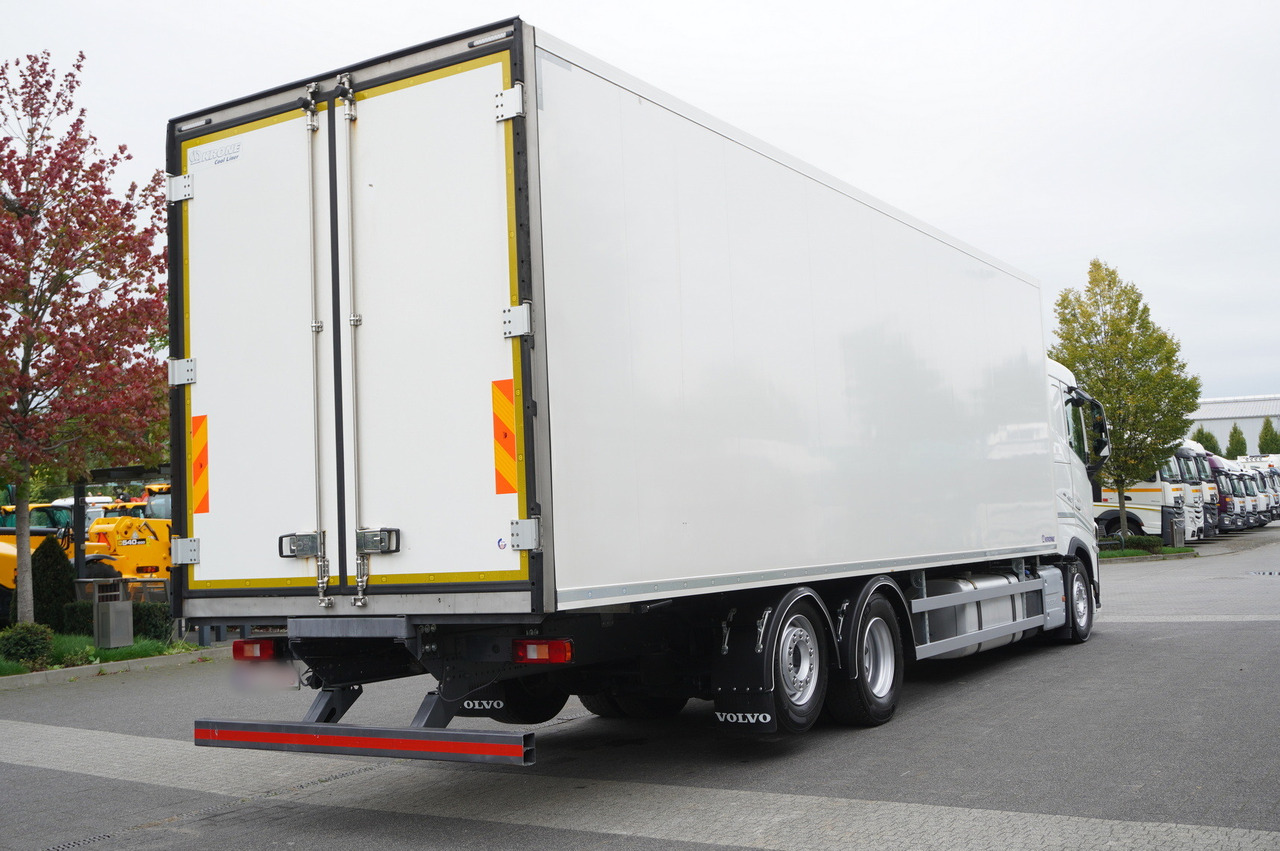 VOLVO FH 460 / Krone refrigerator 23 EPAL! / Carrier Supra 1250 MT Silent / Multitemperature / Steered axle - Chladirenské nákladné vozidlo: obrázok 5 VOLVO FH 460 / Krone refrigerator 23 EPAL! / Carrier Supra 1250 MT Silent / Multitemperature / Steered axle - Chladirenské nákladné vozidlo: obrázok 5