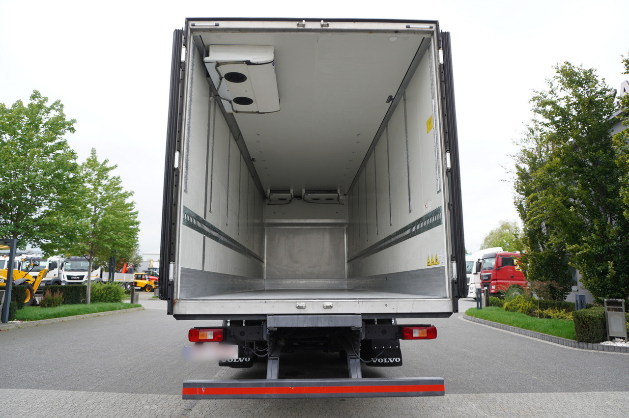 VOLVO FH 460 / Krone refrigerator 23 EPAL! / Carrier Supra 1250 MT Silent / Multitemperature / Steered axle - Chladirenské nákladné vozidlo: obrázok 4 VOLVO FH 460 / Krone refrigerator 23 EPAL! / Carrier Supra 1250 MT Silent / Multitemperature / Steered axle - Chladirenské nákladné vozidlo: obrázok 4