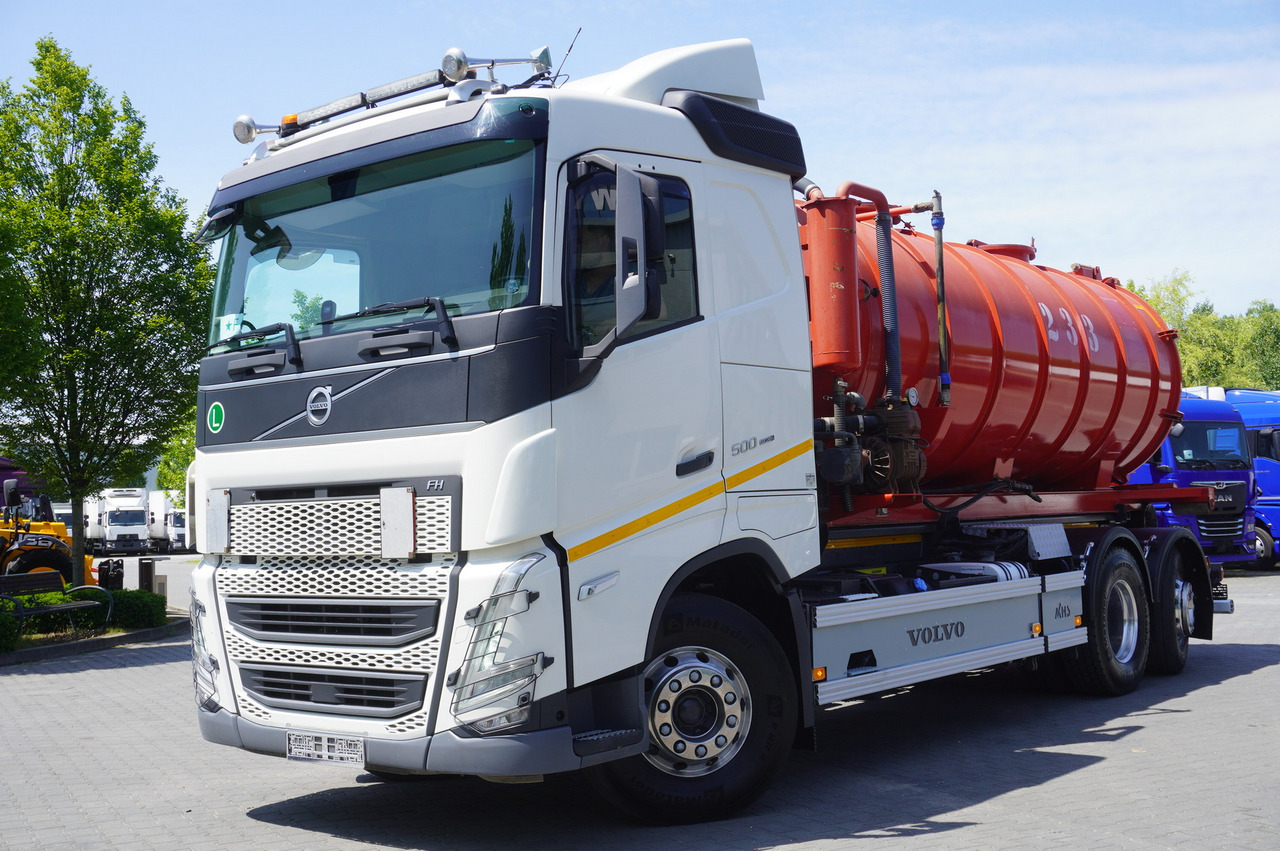 VOLVO Volvo FH 500 / Septic barrel 13000 l / Hook lift 21 t / 2022 / 3rd axle steered / 2 units - Fekálny náves: obrázok 2 VOLVO Volvo FH 500 / Septic barrel 13000 l / Hook lift 21 t / 2022 / 3rd axle steered / 2 units - Fekálny náves: obrázok 2