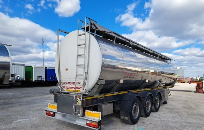 WIELTON NS3D 36 t food cistern / 3 chambers - Cisternový náves: obrázok 2 WIELTON NS3D 36 t food cistern / 3 chambers - Cisternový náves: obrázok 2