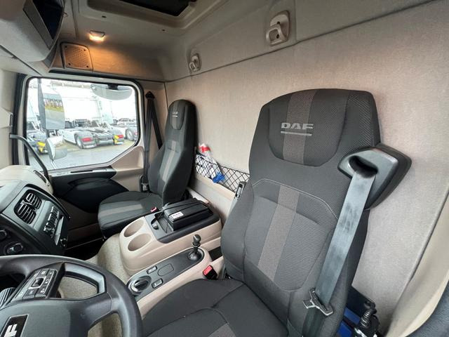 DAF XB 290 FA 16 to. Curtainsider LBW 1.5 Tonnen AHK - Plachtové nákladné vozidlo: obrázok 3 DAF XB 290 FA 16 to. Curtainsider LBW 1.5 Tonnen AHK - Plachtové nákladné vozidlo: obrázok 3